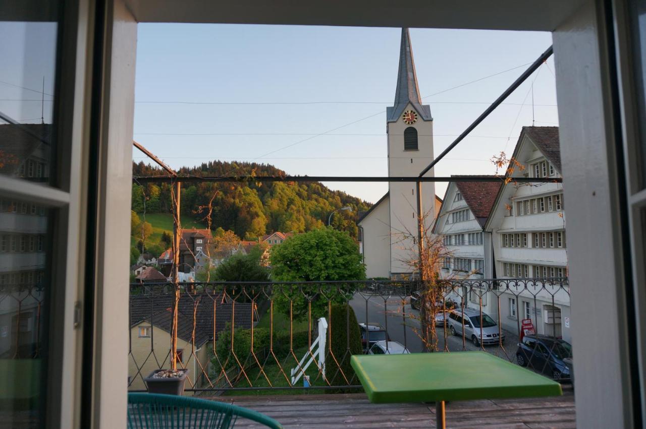 罗斯里施维尔布伦住宿加早餐旅馆 Schwellbrunn 外观 照片
